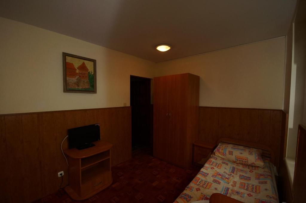 Prohibicja Peter'S Pub Motel Mikołajki Buitenkant foto